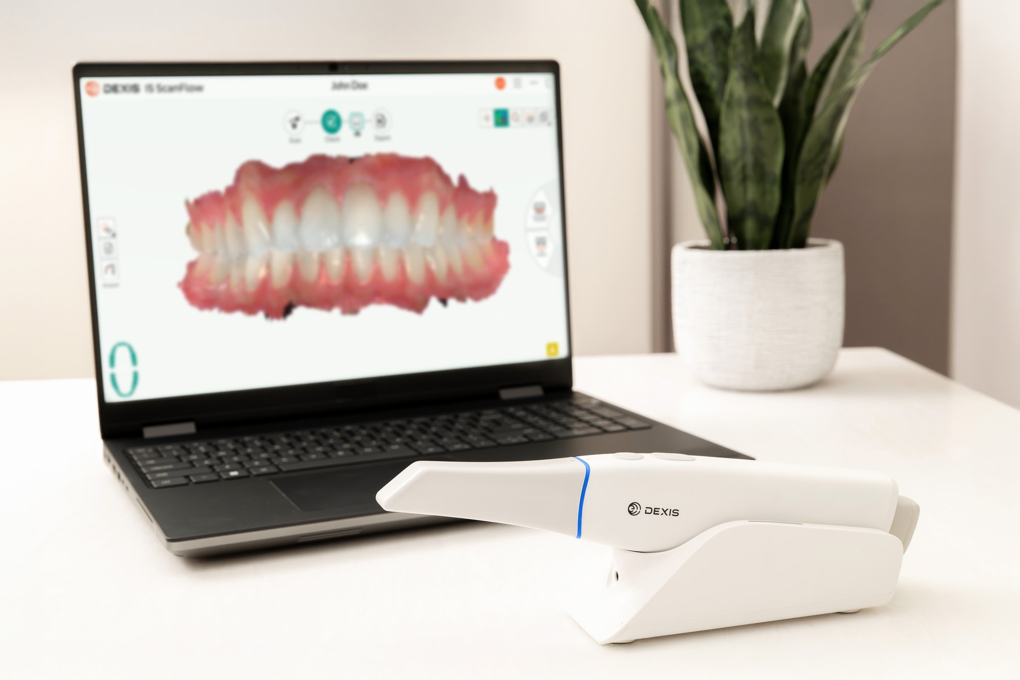DEXIS Powerful Pair: DEXIS Imprevo and DTX Studio Clinic